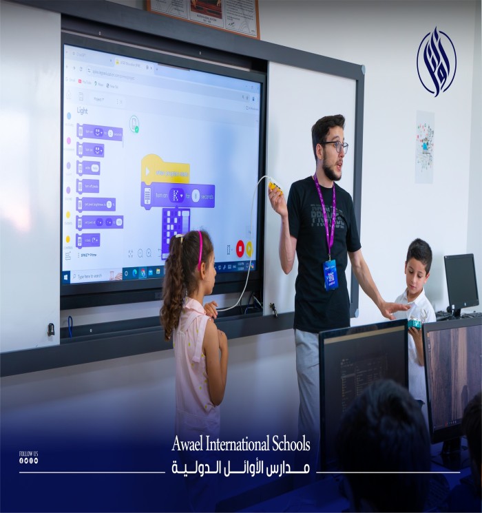 Did you know, students, that robotics classes give you a great opportunity to develop your engineering and programming skills?