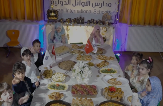 نشاط إفطار رمضان لطلاب مدارس الأوائل الدولية 2022-2023